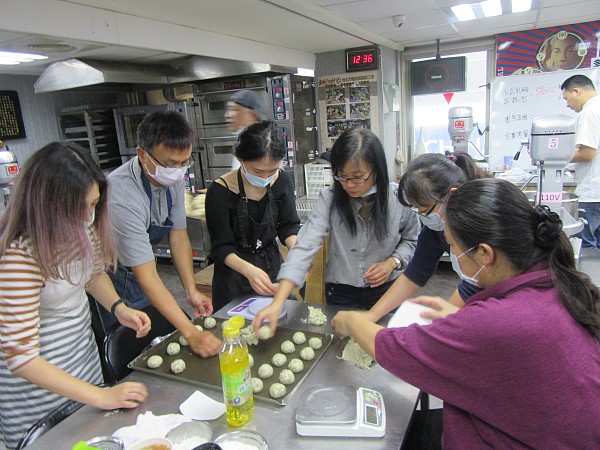 109年11月07日至109年12月06日【法式麵包甜點烘焙班】上課花絮